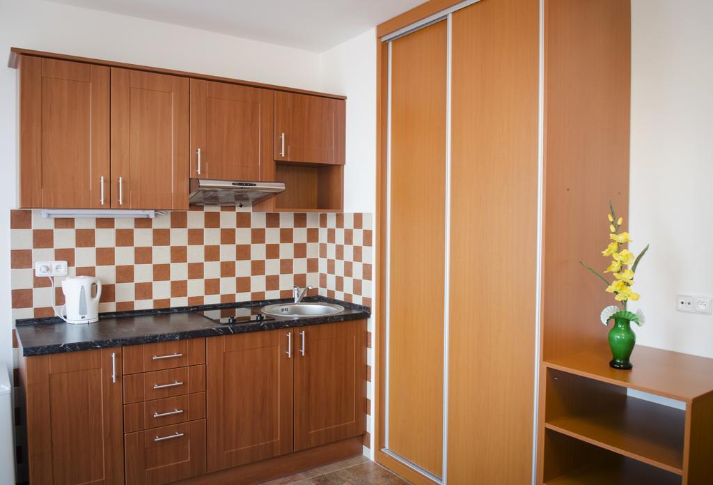 Betty Guest house 3*
